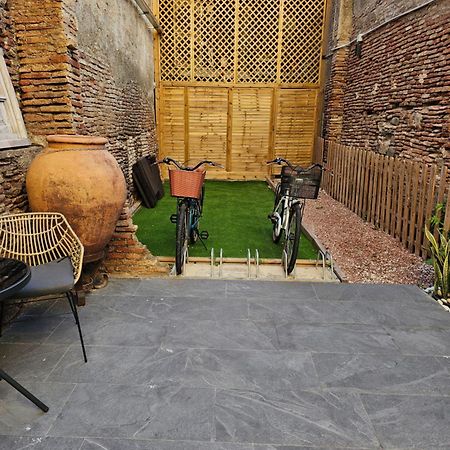 Centro Estudio Trinidad Malaga 3 Eksteriør bilde