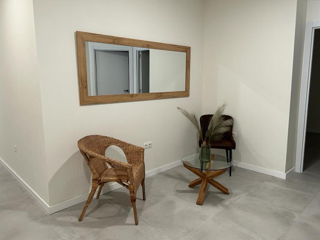 Centro Estudio Trinidad Malaga 3 Eksteriør bilde